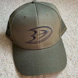 Anaheim Ducks Hockey hat